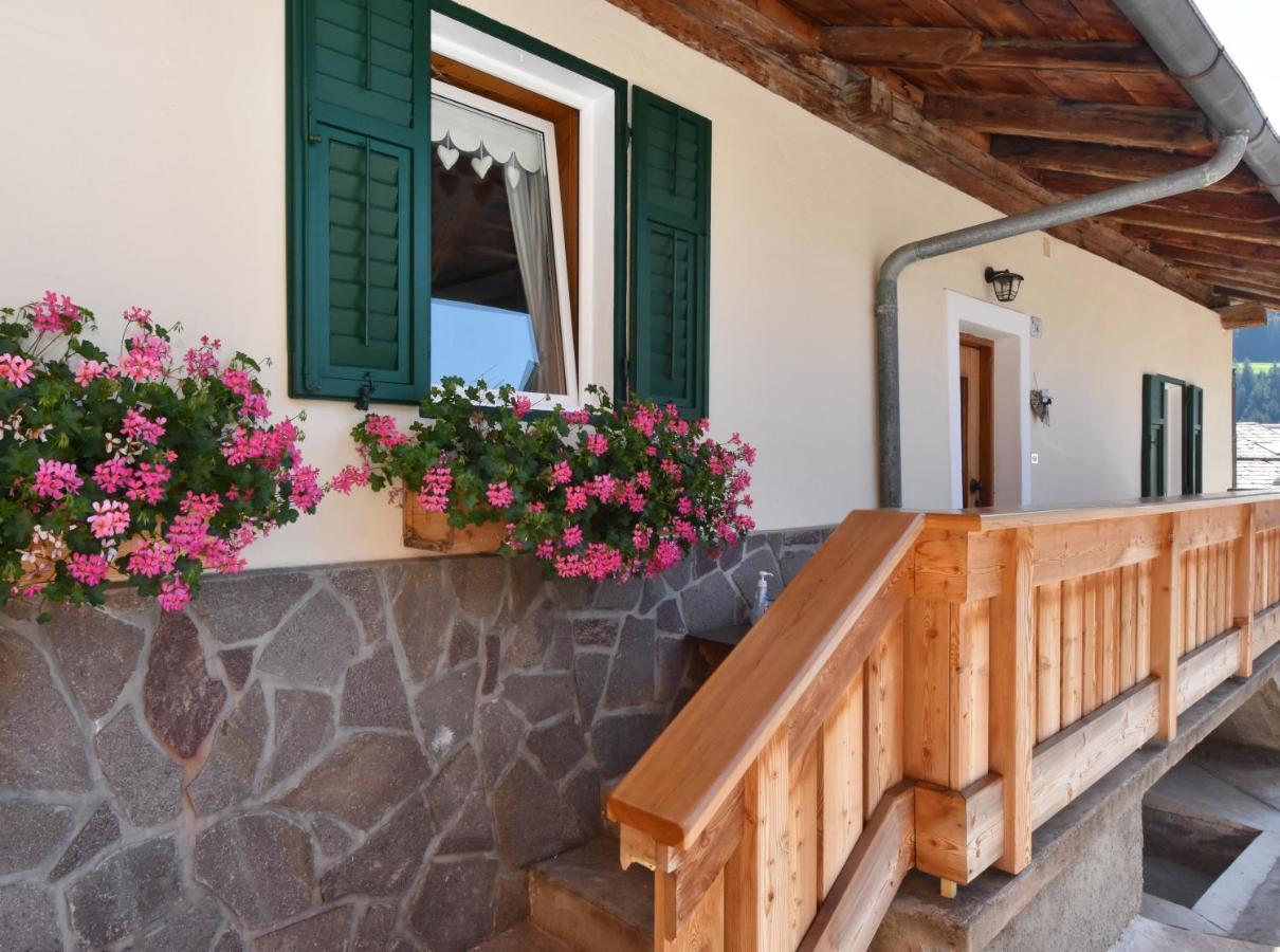 Apartamento Casa Dorich Pozza di Fassa Exterior foto