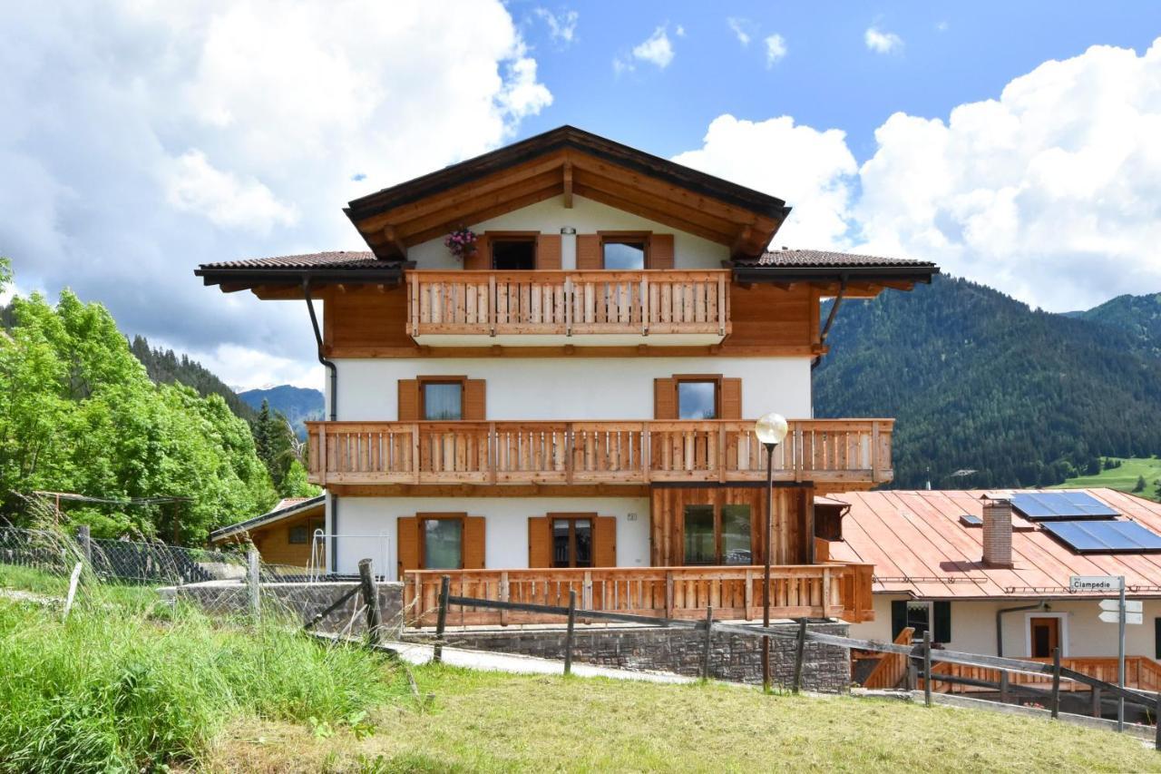 Apartamento Casa Dorich Pozza di Fassa Exterior foto