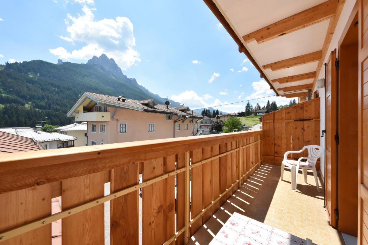 Apartamento Casa Dorich Pozza di Fassa Exterior foto