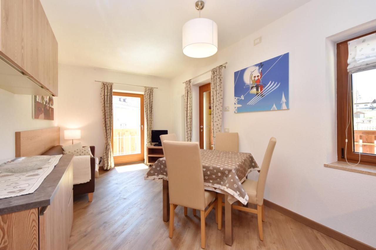 Apartamento Casa Dorich Pozza di Fassa Exterior foto